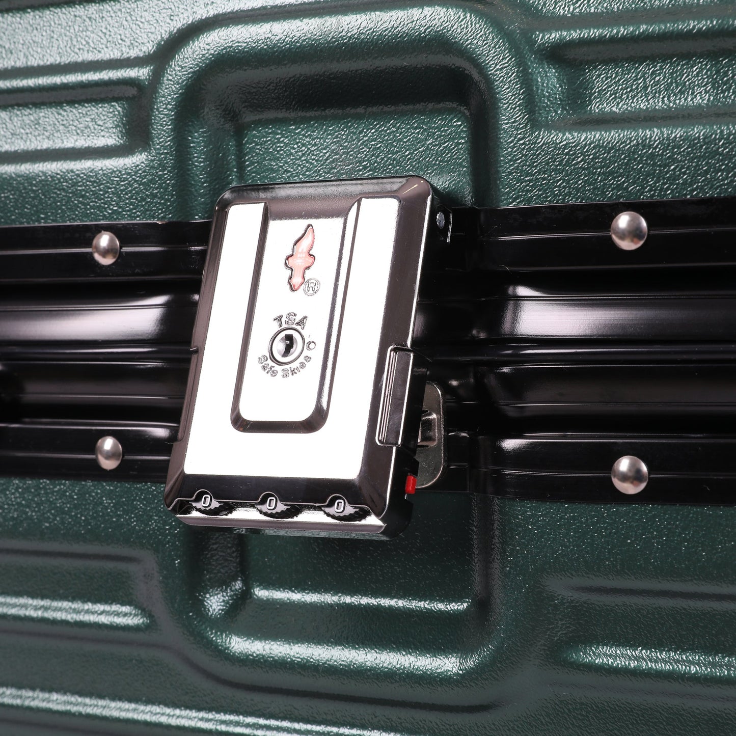 A To Z Pro Safralu Reiskoffer Aluminium TSA Slot Donker groen